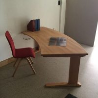 Bureautafel 'Rondo' beuk