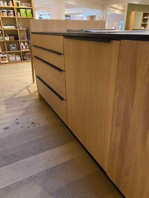 Showroomkeuken TEAM 7. Massief eiken keuken te koop!