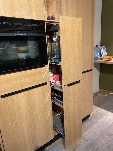 Showroomkeuken van TEAM 7. Massieve eiken keuken te koop!